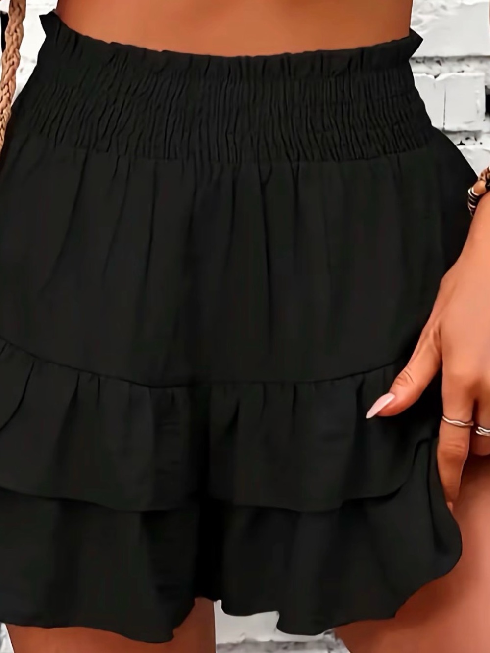 Smocked Waist Black Ruffle Mini Skorts size L